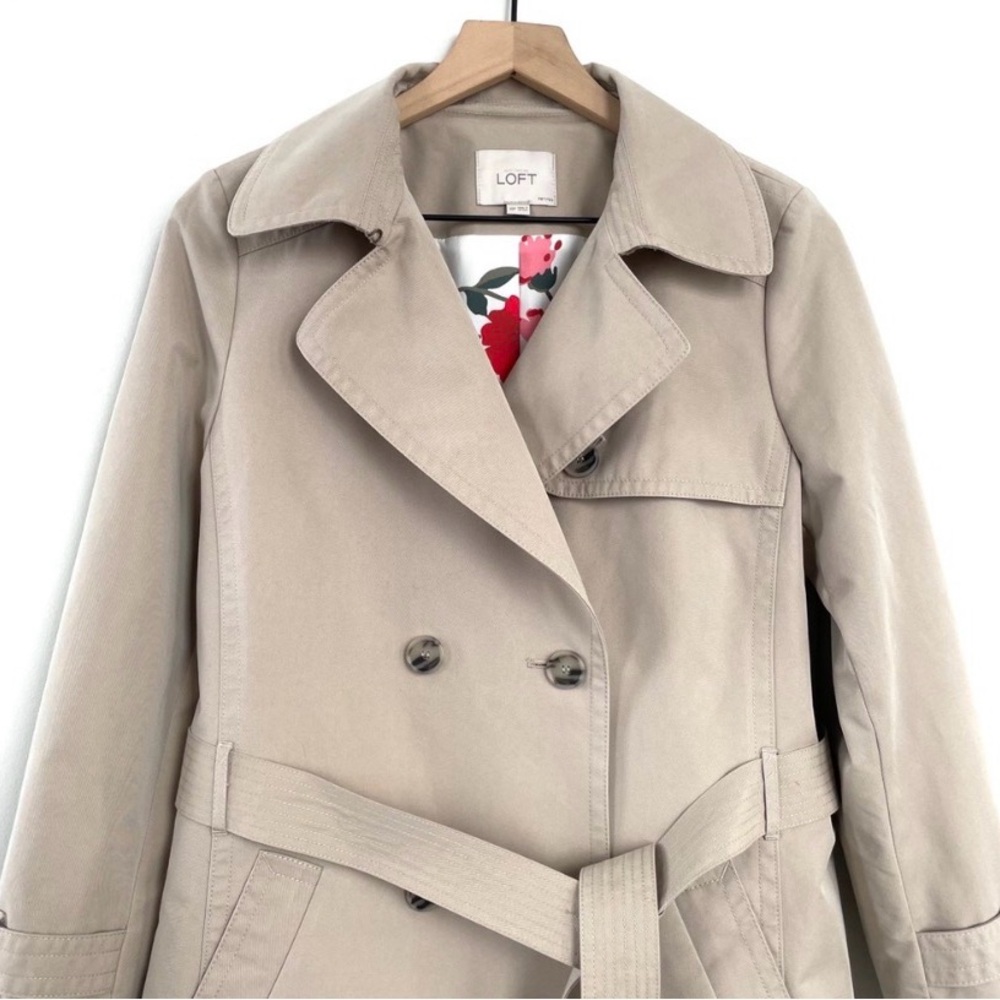 LOFT • Ann Taylor Modern Double-Breasted Trench Coat Size 6 - Picture 2 of 7